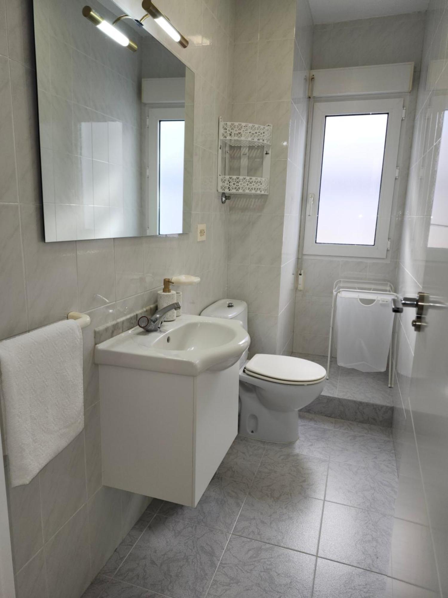 Laxe Piso Sol - Wifi Y Netflix Apartment Екстериор снимка